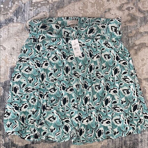 Loft NWT Elegant Turquoise Patterned Skirt - Picture 2 of 3